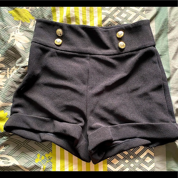 Never worn Shorts from SHEIN - Picture 1 of 4